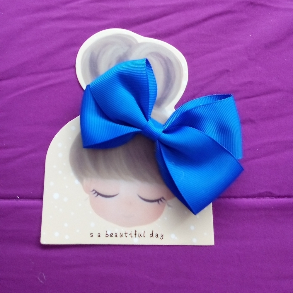 Vibrant Blue Hair Bow ( Box Home )